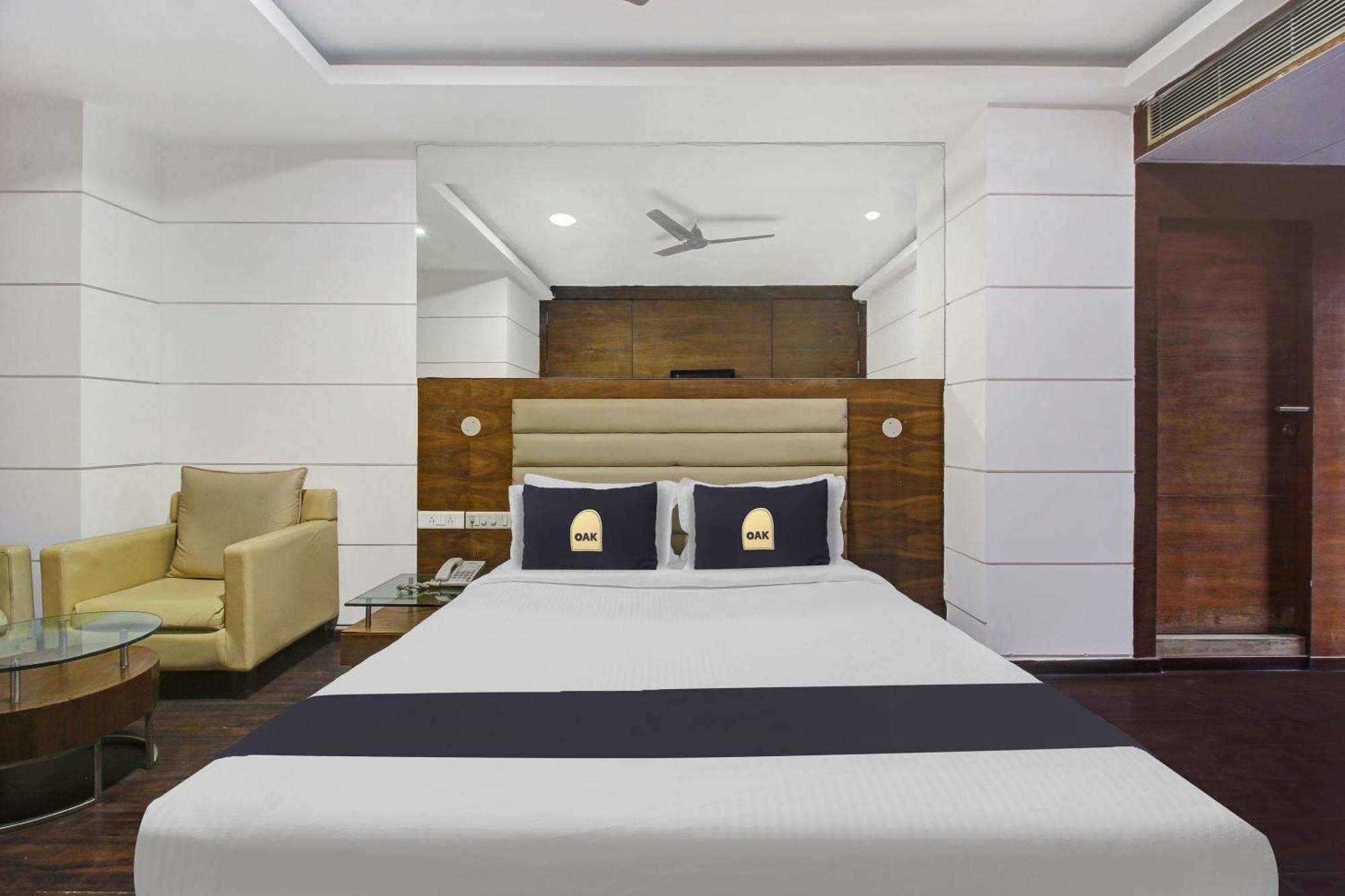 Townhouse Oak The Margi Hotel Near Yosufguda Metro Station 海得拉巴 外观 照片